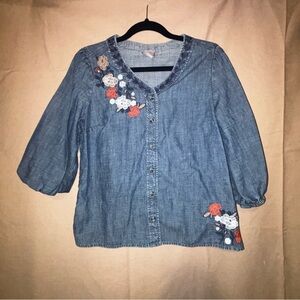 Chico's Blue Denim Button Up Top size 0
